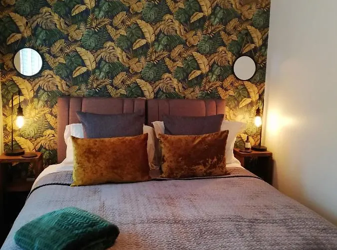 Executive Apartment Nr Nec, Bhx, Resorts World
